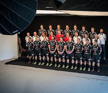Das neue Heimspieltrikot des HC Erlangen wurde den HCE-Fans offiziell vorgestellt